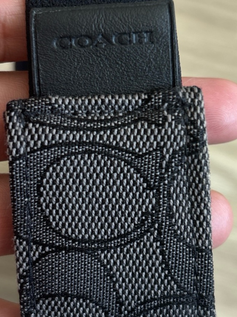 Coach Black Signature Jacquard Strap - Picture 3 of 3